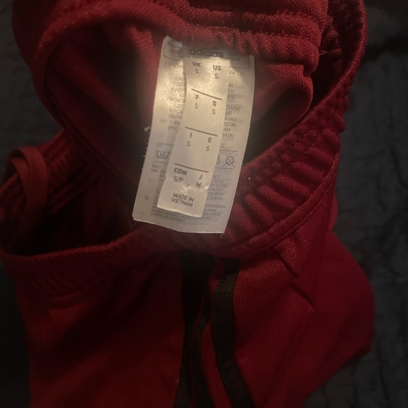 Adidas three stripe men’s jogger in burgundy/black stripe - Picture 7 of 8